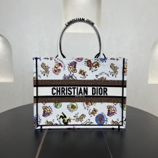 Christian Dior Shopping Bags